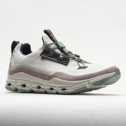 On Running On Cloudaway Women's Ice/Moss -Famous Sneaker Store 048877 5