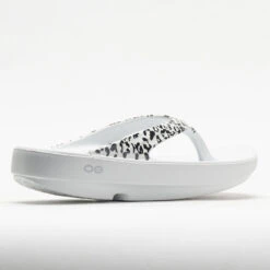 OOFOS OOlala Limited Women's White/Black Leopard -Famous Sneaker Store 570571 6
