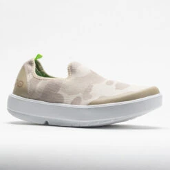 OOFOS OOmg EeZee Limited Women's Tan Camo -Famous Sneaker Store 631316 5